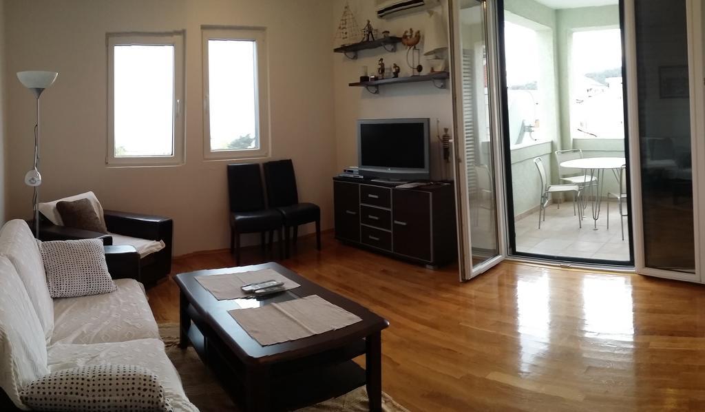 Nerina Apartment Petrovac الغرفة الصورة